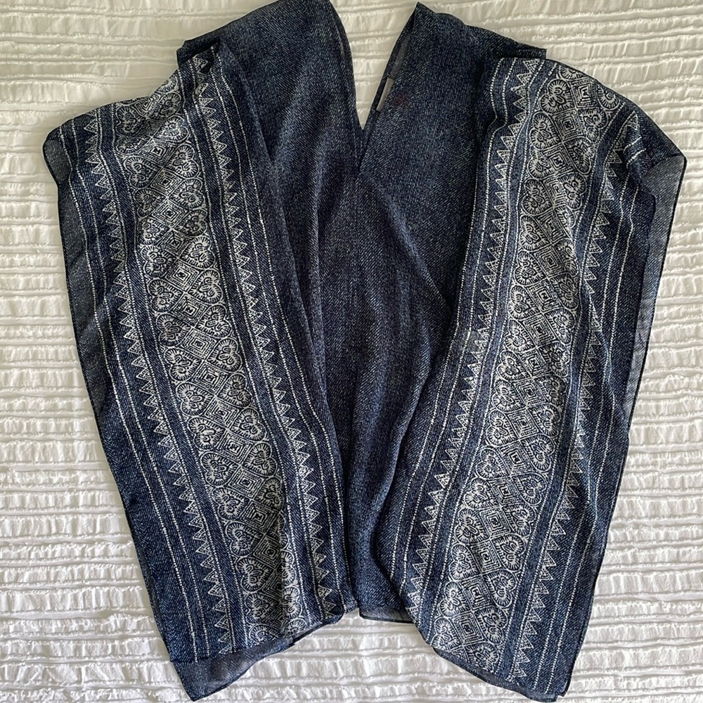 Vince Camuto Women’s Sheer Top in Dark Blue - Medium